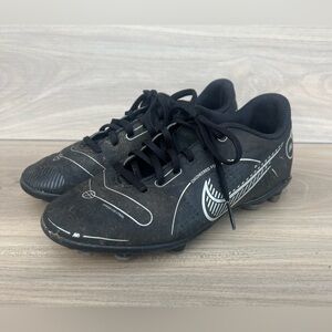 Nike Vapor 14 Size 1Y Club FG/MG Soccer Cleats Youth Mercurial DJ2895-007